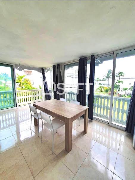 Vente appartement 2 pièces 50 m² à Saint-Martin (97150), 206 900 €