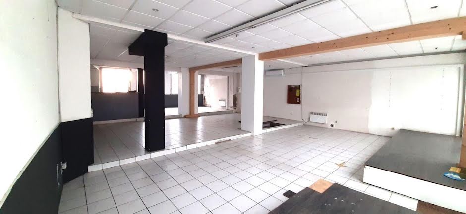 Vente locaux professionnels  247 m² à Dax (40100), 188 000 €