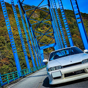 スカイライン R33