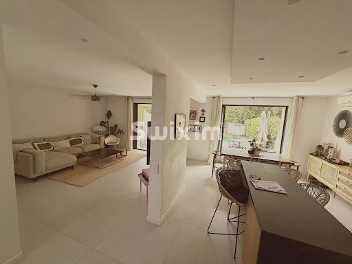 House with garden and terrace 5