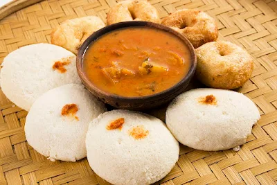 Naadbramha Idli