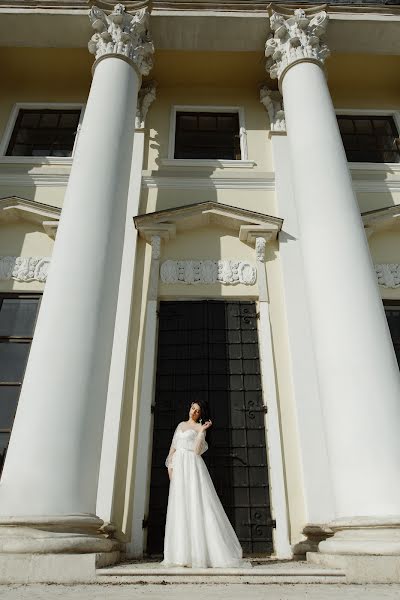 Fotógrafo de casamento Lyudmila Makienko (milamak). Foto de 31 de janeiro 2020