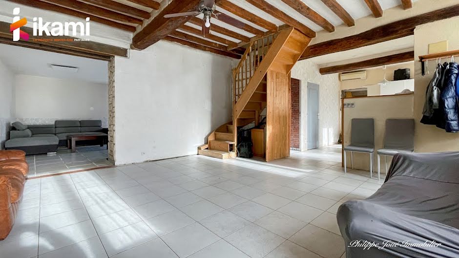 Vente maison 5 pièces 130 m² à Nailly (89100), 153 000 €