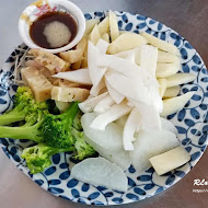 源滷肉飯(菜鴨魯熟肉)