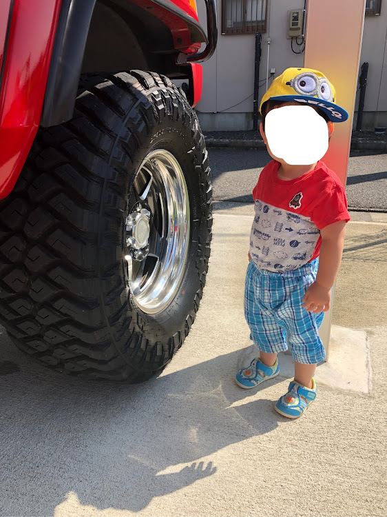 H3のハマーH3・夏タイヤ・マッドタイヤ・maxxisに関するカスタム事例の投稿画像1枚目