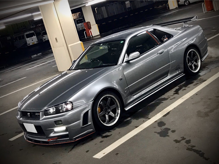 スカイライン GT-Rのシルバー・ダイヤモンドキーパー・シルバーはイイぞぉー・FS-R・WV2に関するカスタム事例の投稿画像5枚目