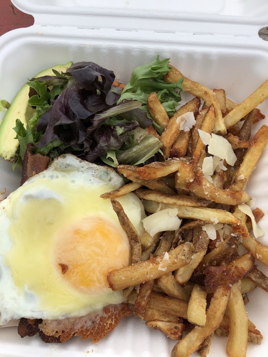 Gluten-Free Fries at GB Eats