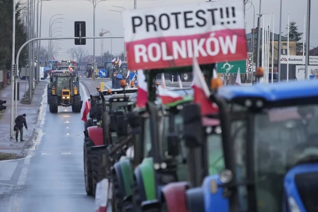 Na protestima poljskih farmera poziv Putinu da 'zavede red' u Ukrajini i Poljskoj