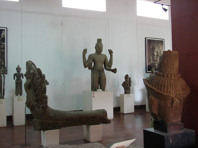 musée archéologique - phnom penh