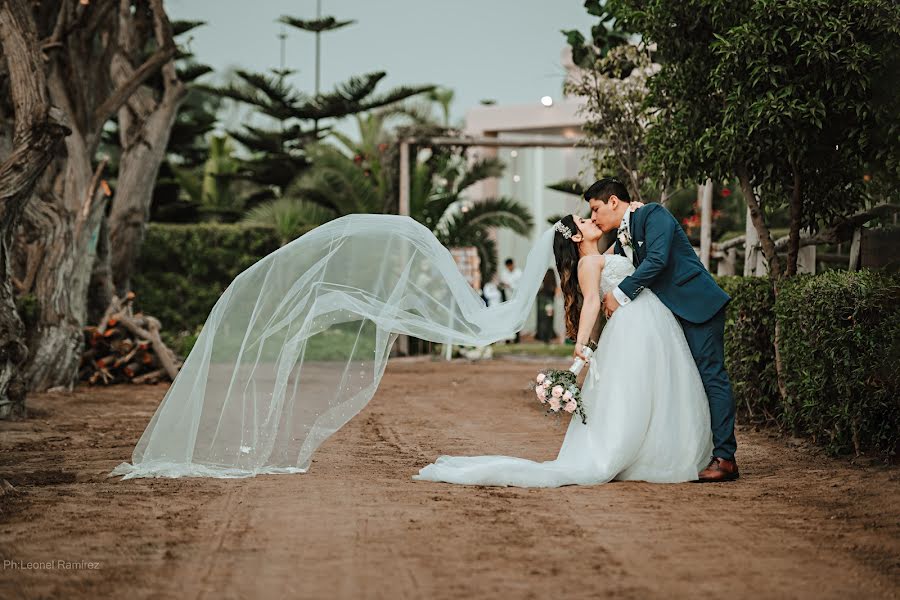 Fotografer pernikahan Leonel Ramirez (leonelramirez). Foto tanggal 10 Maret 2023