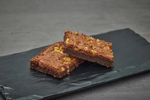 1Pc Classic Walnut Brownie (Eggless)