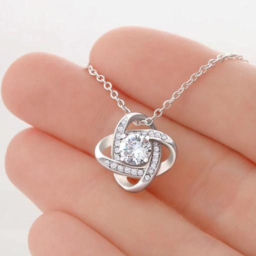 Title 4, Niche Retro Love Knot Necklace Popular Micro-in...