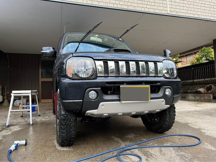 ジムニーの夏の終わり・洗車・次の車は…？・もうすぐ9月・汚車に関するカスタム事例の投稿画像1枚目