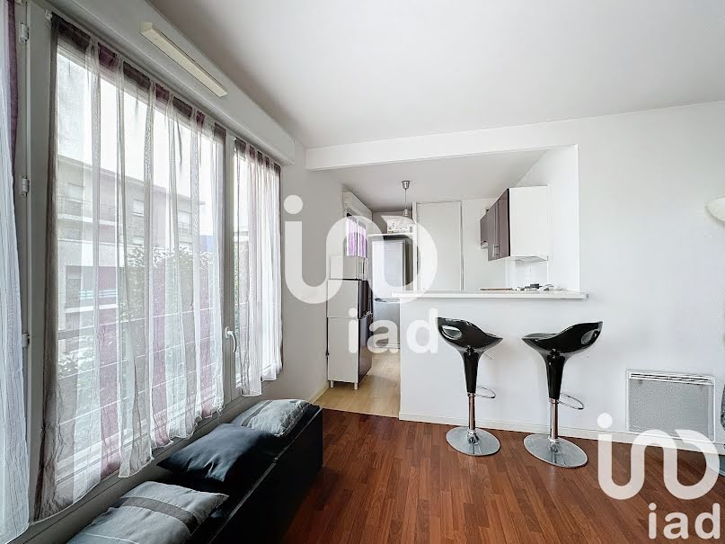 Vente appartement 2 pièces 44 m² à Corbeil-Essonnes (91100), 128 500 €