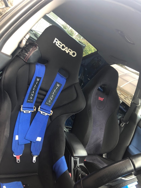 インプレッサ WRX STIのSTI performance・ドンガラゴリマッチョ・ENKEI・VOLTEX・RECAROに関するカスタム事例の投稿画像3枚目
