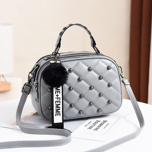 Title 4, Summer new fashion rivet versatile shoulder bag...