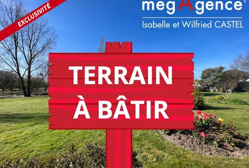  Vente Terrain à bâtir - 665m² à La Chapelle-Achard (85150) 