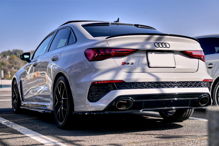 S3 セダンのま〜さん関東遠征・箱根ターンパイク・芦ノ湖スカイライン・S1、A3セダン、A3HB、S3セダン、RS3セダン・桜とコラボ🌸に関するカスタム事例の投稿画像7枚目