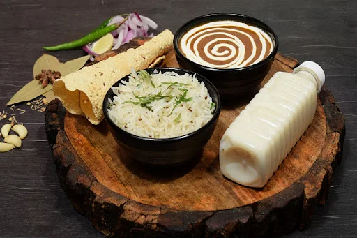 Jeera Rice With Dal Makhani