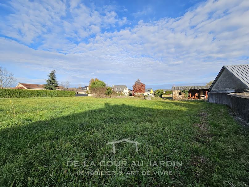 Vente terrain  542 m² à Lamarque-Pontacq (65380), 40 940 €
