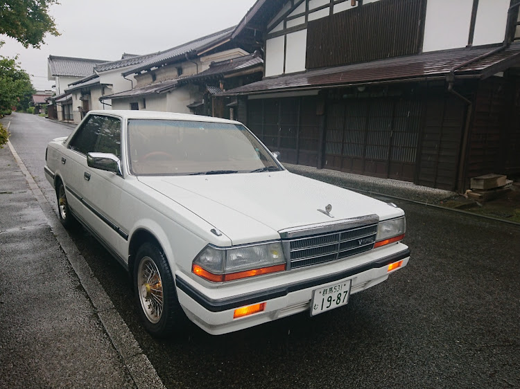 グロリアのお盆休み・ドライブ・桃園に関するカスタム事例の投稿画像3枚目