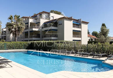 Apartment with terrace and pool 5