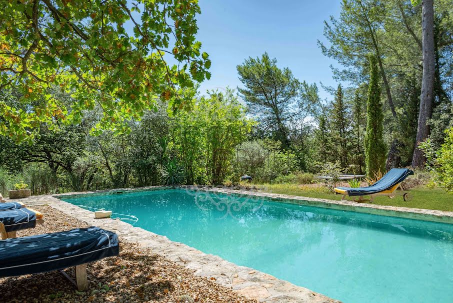 Vente maison 8 pièces 205 m² à Aix-en-Provence (13090), 1 790 000 €