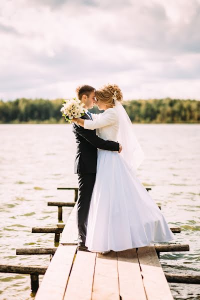 Photographe de mariage Maksim Solovev (wedliveview). Photo du 22 septembre 2017