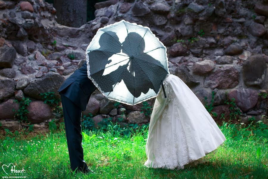 Fotógrafo de casamento Radosław Gradowski (heartstudiopl). Foto de 25 de fevereiro 2020