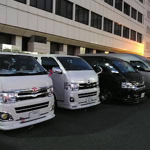 ハイエースバン