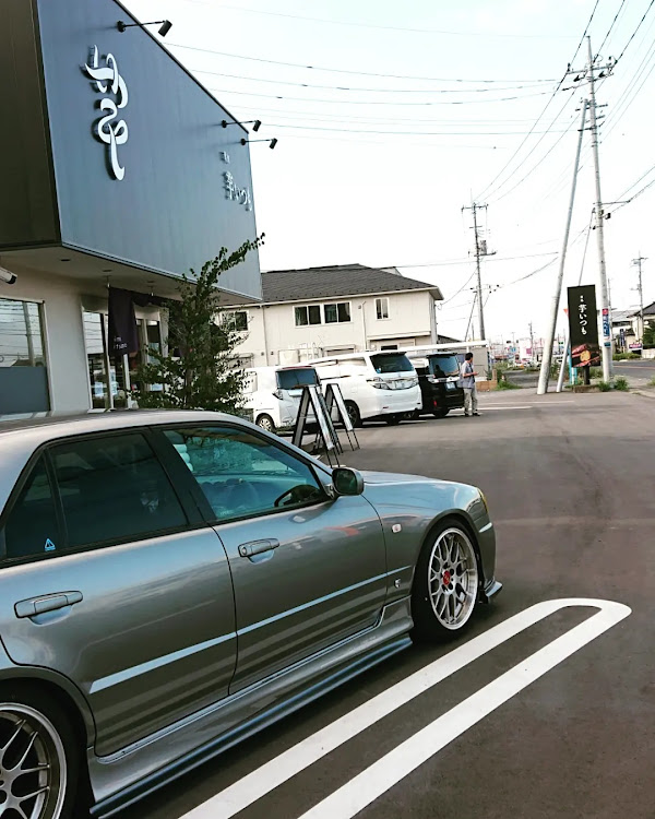 スカイラインの後期バンパー・ニスモダクト風ダクトに関するカスタム事例の投稿画像1枚目