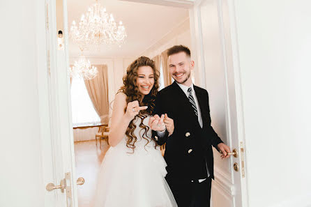 Wedding photographer Lyubov Volkova (liubavolkova). Photo of 19 June 2022