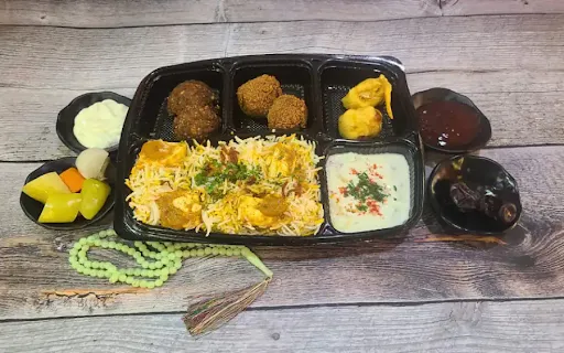 Ramadan Iftar Meal Box ' D ' ( Veg )