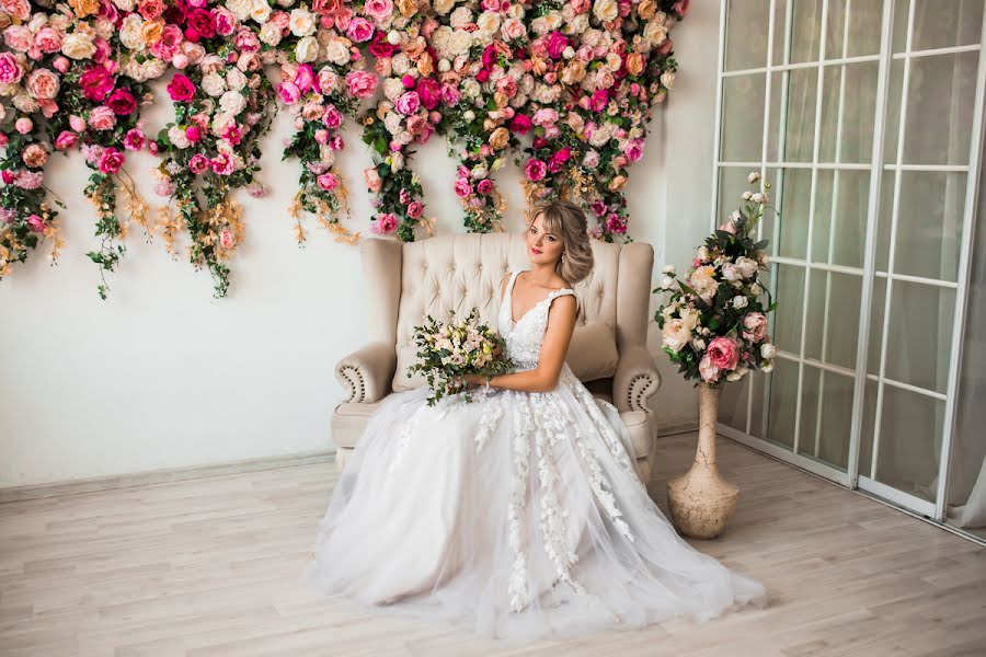 Fotógrafo de casamento Tatyana Burkina (burkinaphoto). Foto de 29 de novembro 2018