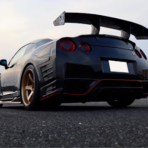 NISSAN GT-R R35