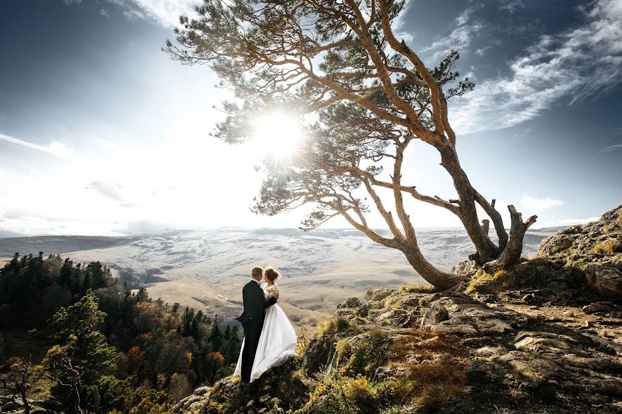 Fotógrafo de casamento Sergey Vasilchenko (luckyman). Foto de 16 de março 2018