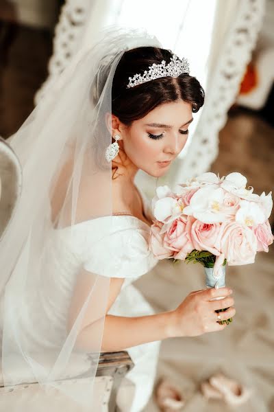 Nhiếp ảnh gia ảnh cưới Anna Guseva (angphoto). Ảnh của 16 tháng 6 2020