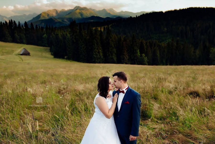Bryllupsfotograf Dawid Konieczny (weddmoments). Bilde av 10 mars 2020