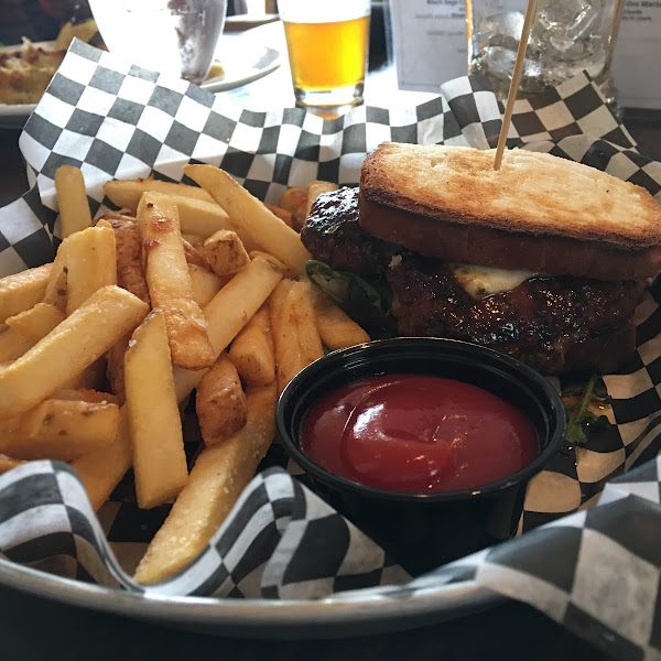 Gluten-Free Bread/Buns at Jasper Inn