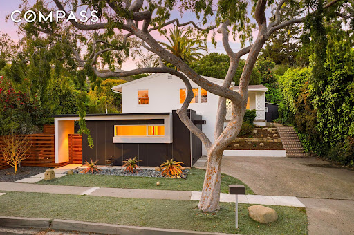 Maison en bord de mer 1