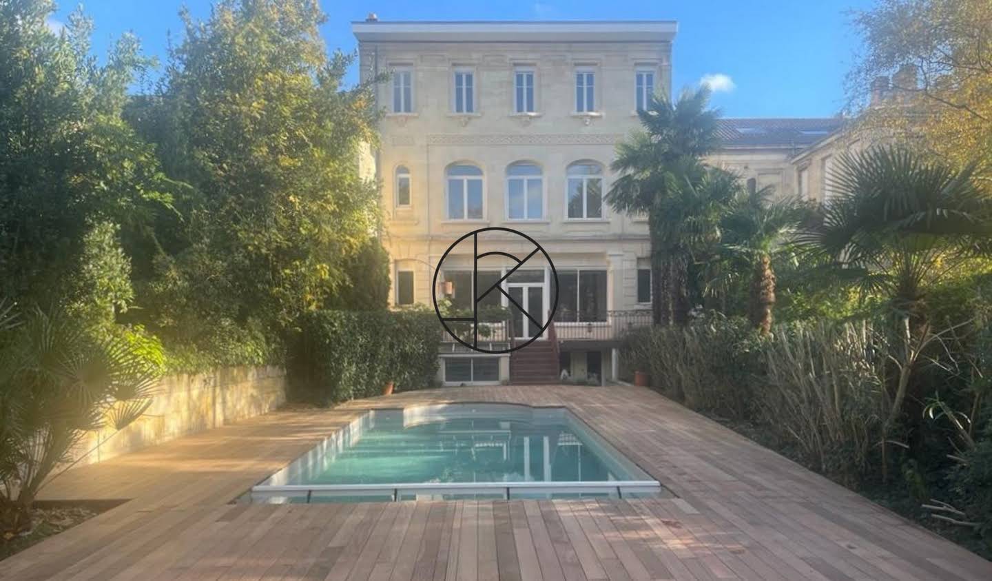 Private mansion Bordeaux