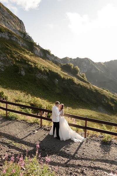 Bröllopsfotograf Sofiya Serdyuk (backpackweddings). Foto av 26 september 2023