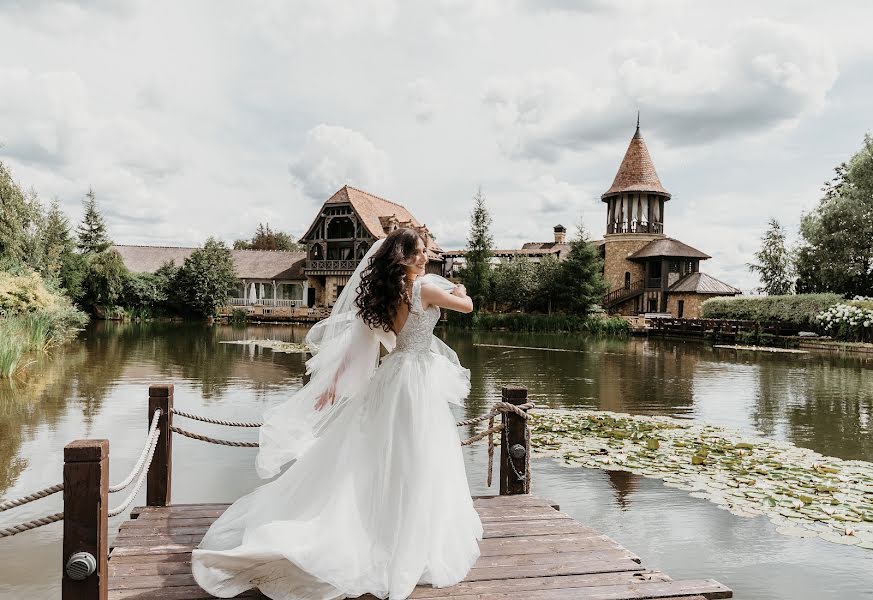 Fotógrafo de bodas Polina Gorbacheva (polinagorbacheva). Foto del 11 de agosto 2020