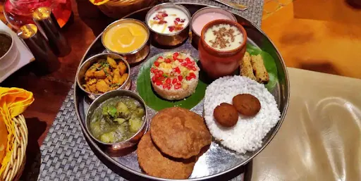 Vrat Wali Thali No 01