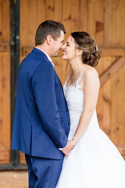 Fotógrafo de casamento Elanie Engelbrecht (davishphoto). Foto de 1 de janeiro 2019