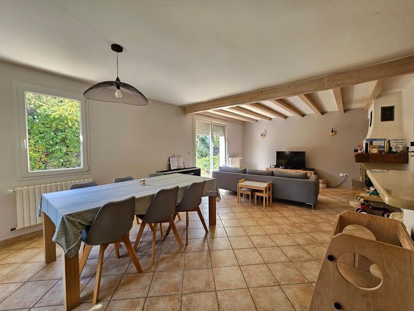 Vente maison 4 pièces 103.57 m² à Viviers (07220), 260 000 €