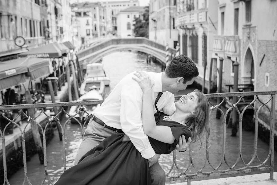 結婚式の写真家Michele Agostinis (micheleagostinis)。2023 3月21日の写真