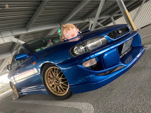 スバル インプレッサ Wrxを華麗にカスタム By こーちおー 19 12 22 車高調交換 ホイール交換 サイドステップ取り付け イケメンがすぎる Cartune