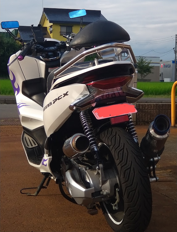 その他のPCX JF81・ロンホイカスタム・バイクも好きに関するカスタム事例の投稿画像7枚目