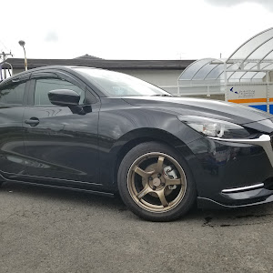 MAZDA2 DJLFS